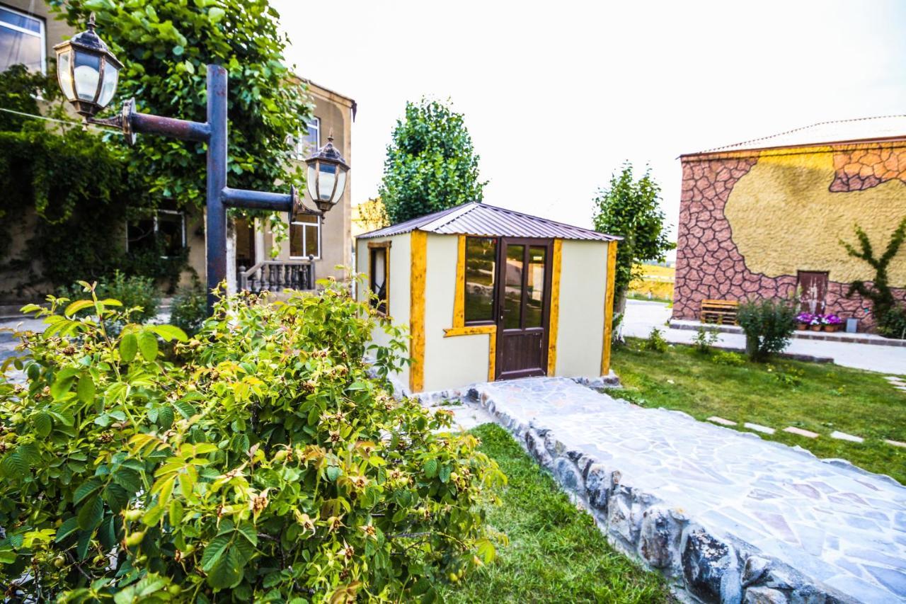 Hotel Oazis Noratus Exteriér fotografie