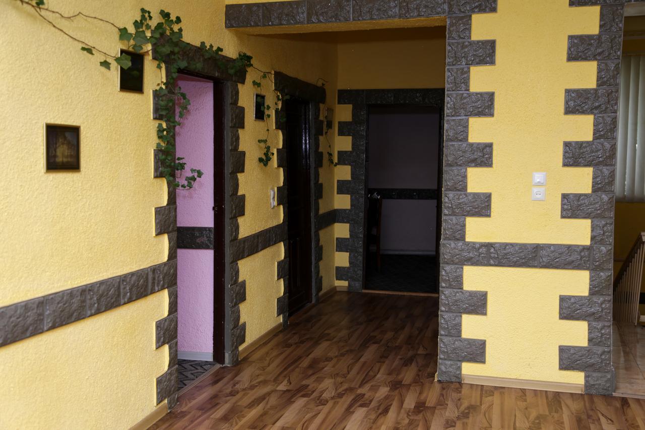 Hotel Oazis Noratus Exteriér fotografie